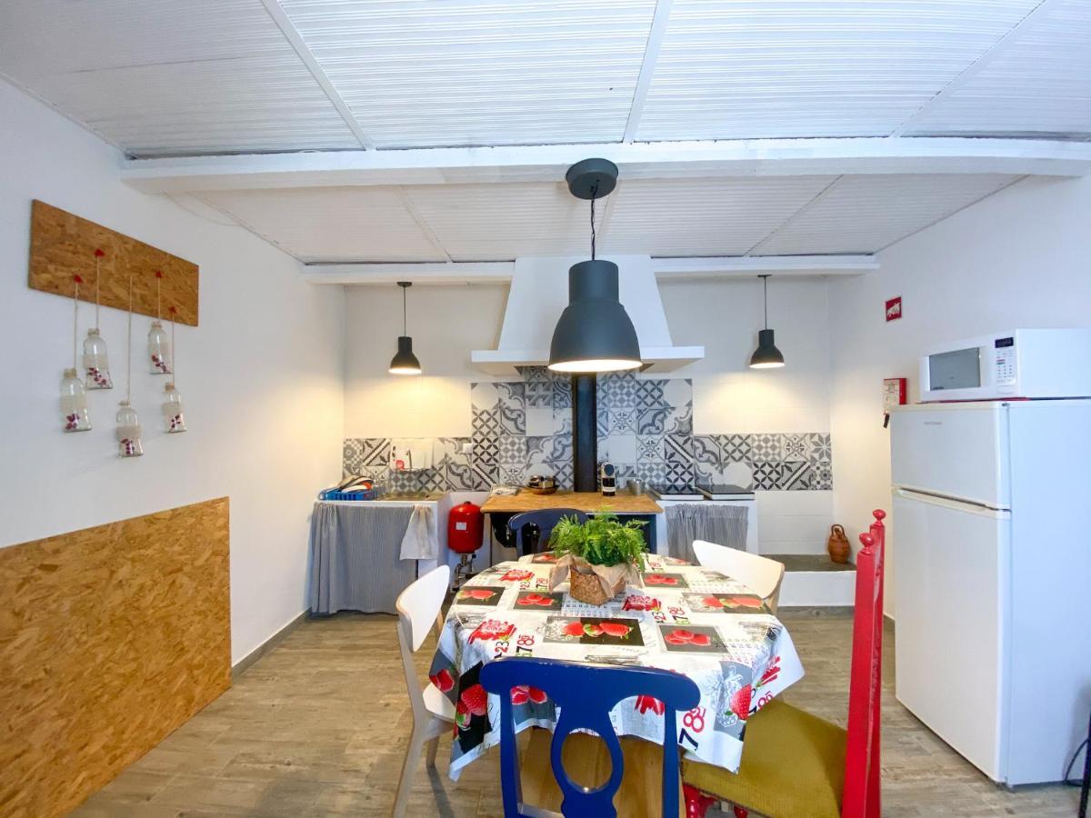 Casa Dos Chocalhos-Piscina-Perto Praia Fluvial-Vista Incrivel E Sossego 메르톨라 외부 사진